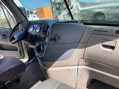 Freightliner Cascadia Dashboard Assembly