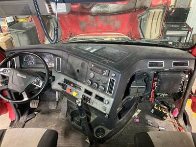 Freightliner Cascadia Dashboard Assembly