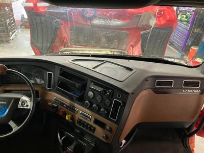 Freightliner Cascadia Dashboard Assembly