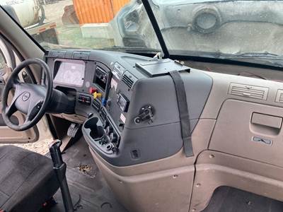 Freightliner Cascadia Dashboard Assembly