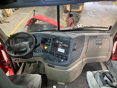 Freightliner Cascadia Dashboard Assembly