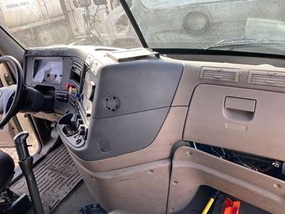 Freightliner Cascadia Dashboard Assembly