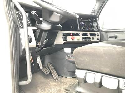 Freightliner Cascadia Dashboard Assembly