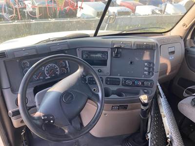 Freightliner Cascadia Dashboard Assembly