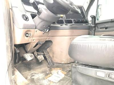 Freightliner Cascadia Dashboard Assembly