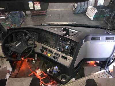 Freightliner Cascadia Dashboard Assembly