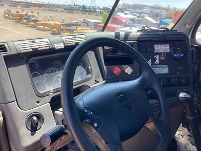 Freightliner Cascadia Dashboard Assembly