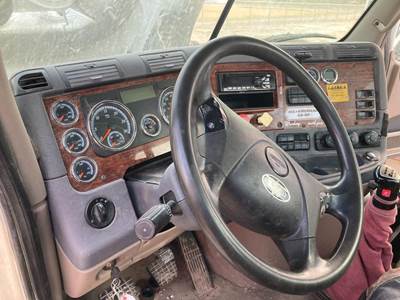 Freightliner Cascadia Dashboard Assembly