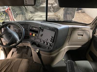 Freightliner Cascadia Dashboard Assembly