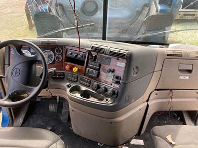 Freightliner Cascadia Dashboard Assembly