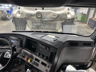 Freightliner Cascadia Dashboard Assembly