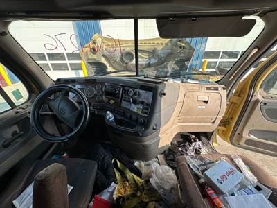 Freightliner Cascadia Dashboard Assembly