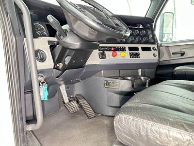 Freightliner Cascadia Dashboard Assembly