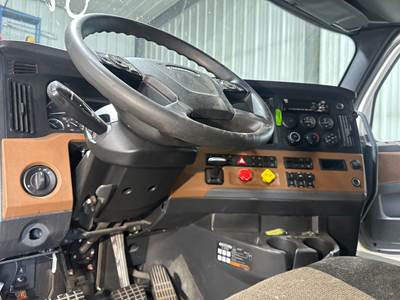 Freightliner Cascadia Dashboard Assembly