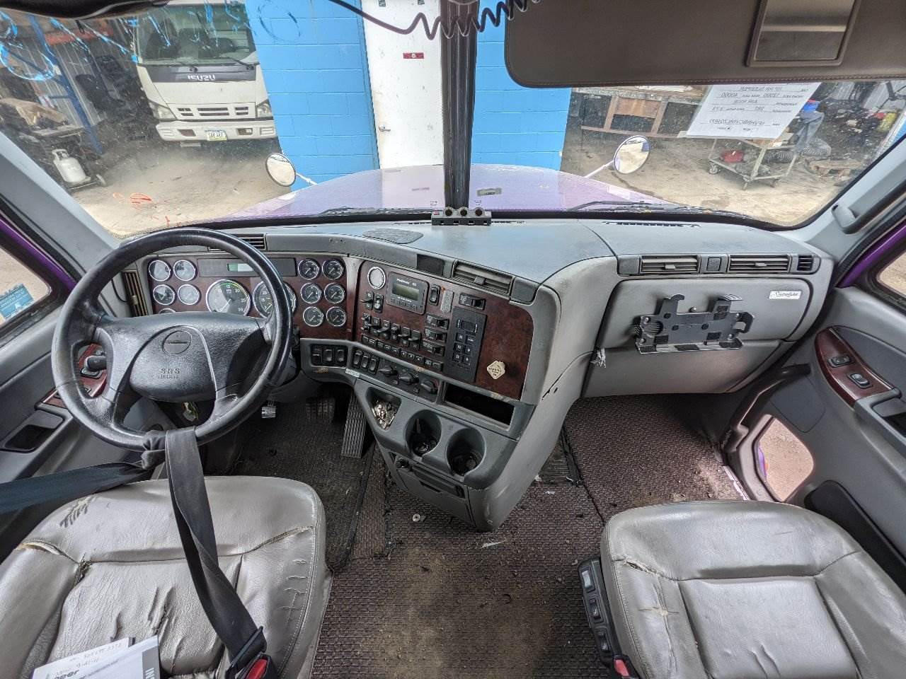 2008 Freightliner Century Class 120 Dashboard Assembly for a