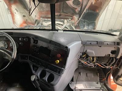 Freightliner Century Class 120 Dashboard Assembly for a Freightliner C120 Century