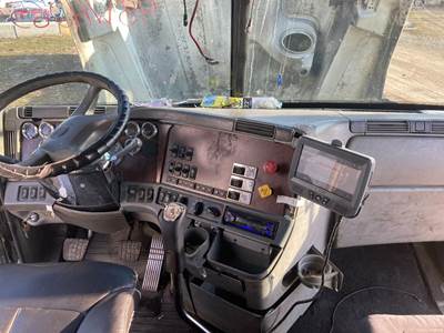 Freightliner Century Class 120 Dashboard Assembly for a Freightliner C120 Century