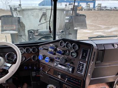 Freightliner Classic XL Dashboard Assembly