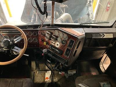 Freightliner Classic XL Dashboard Assembly