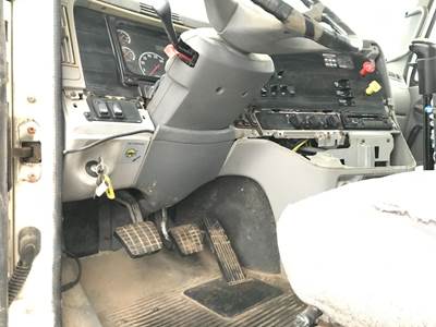 Freightliner Columbia 120 Dashboard Assembly