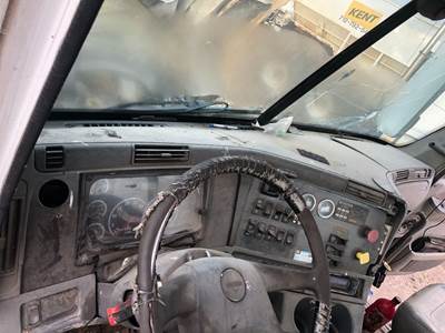 Freightliner Columbia 120 Dashboard Assembly