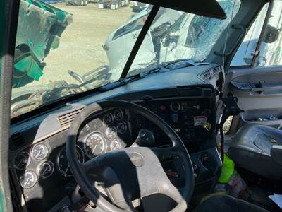 Freightliner Columbia 120 Dashboard Assembly