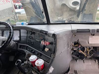 Freightliner Columbia 120 Dashboard Assembly