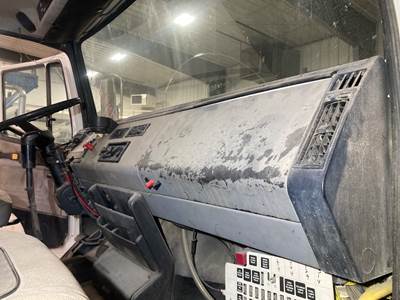 Freightliner FL112 Dashboard Assembly