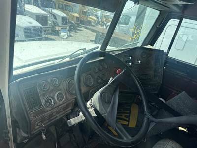 Freightliner FLD112 Dashboard Assembly