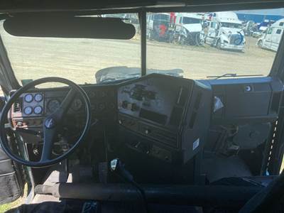 Freightliner FLD120 Dashboard Assembly