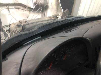 International 4200 Dashboard Assembly