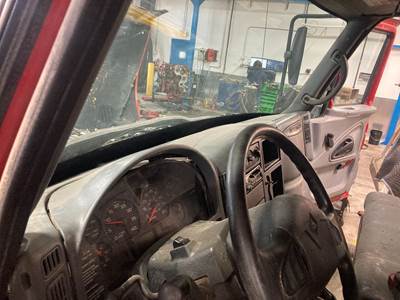 International 4300 Dashboard Assembly