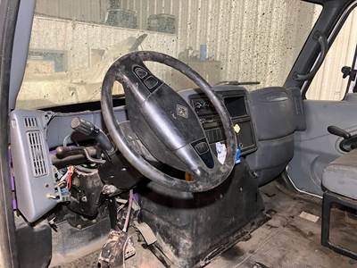 International 4300 Dashboard Assembly