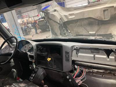 International 4300 Dashboard Assembly