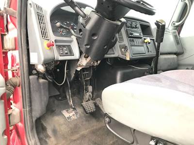 International 4400 Dashboard Assembly