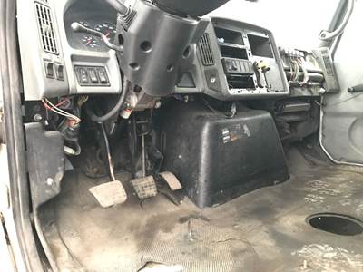 International 4400 Dashboard Assembly