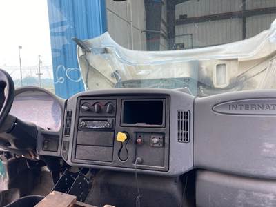 International 4400 Dashboard Assembly