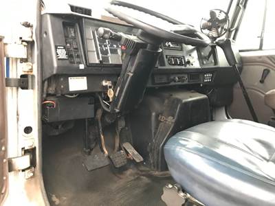 International 4700 Dashboard Assembly