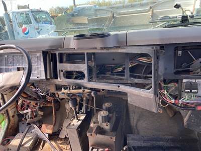 International 4700 Dashboard Assembly