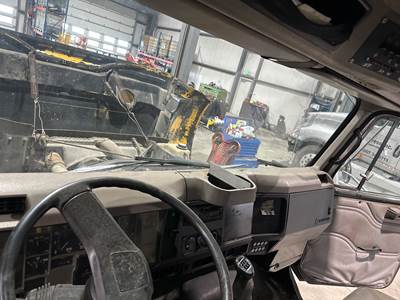 International 4700 Dashboard Assembly