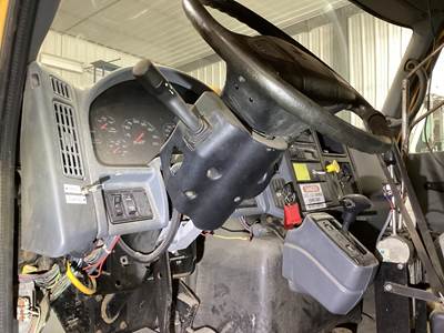 International 7300 Dashboard Assembly