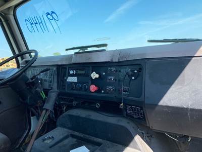 International 8100 Dashboard Assembly