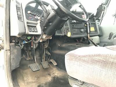 International 8600 Dashboard Assembly