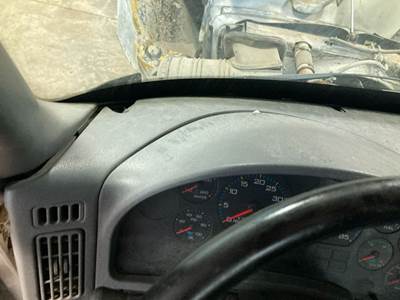 International 8600 Dashboard Assembly