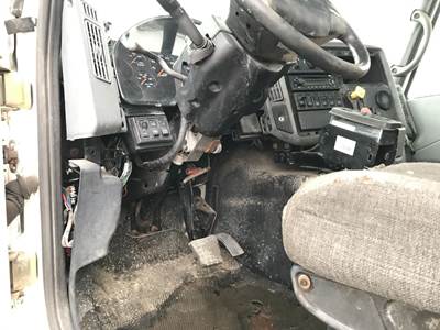 International 8600 Dashboard Assembly