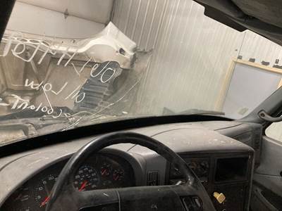 International 8600 Dashboard Assembly