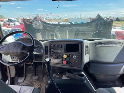 International 8600 Dashboard Assembly