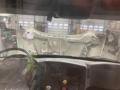 International 8600 Dashboard Assembly