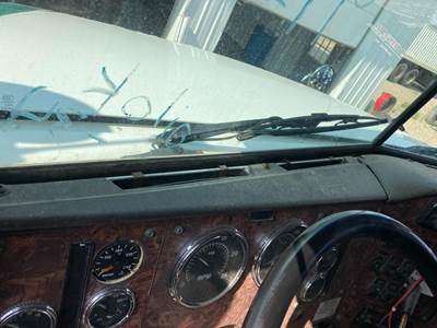 International 9200 Dashboard Assembly