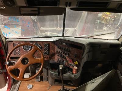 International 9400 Dashboard Assembly